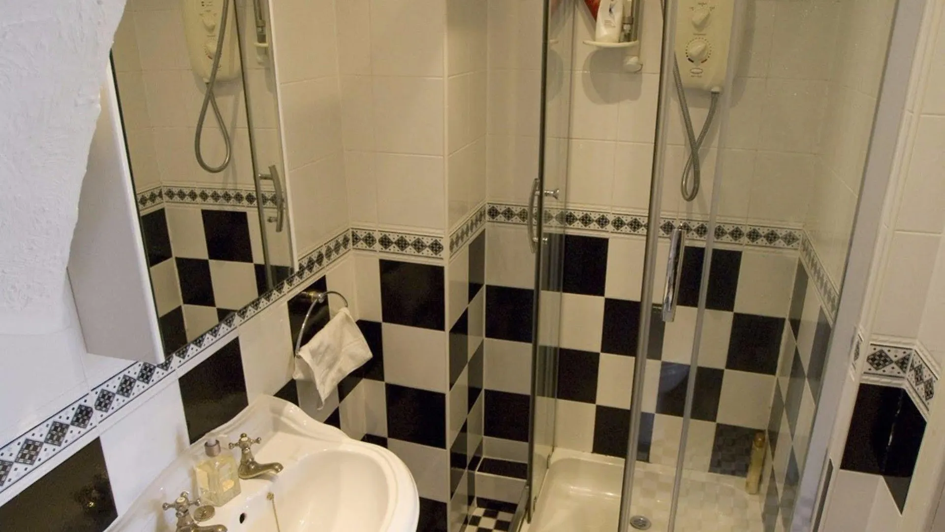 Cluaran House Hotel Edinburgh United Kingdom