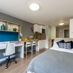 Hotel Joivy Affordable - Adults Only